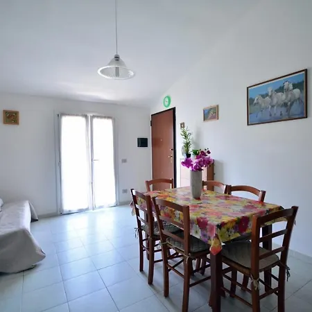 Nuovo Bilocale Primo Piano Appartamento Valledoria (Sardinia)